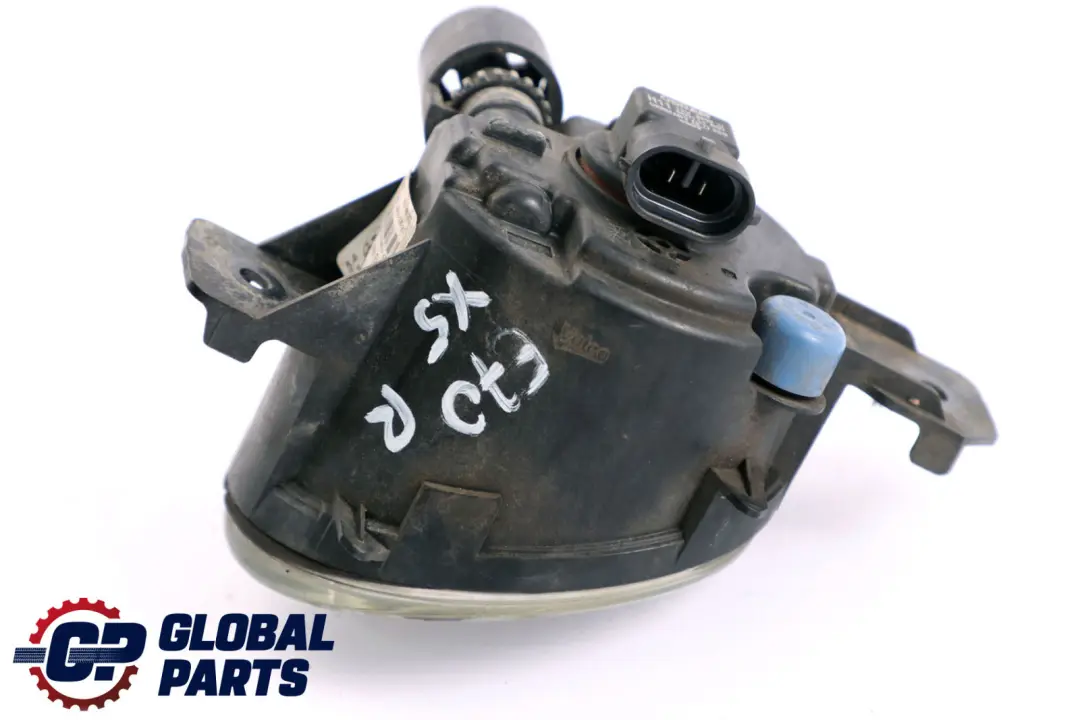 Fendinebbia Anteriore Destro per BMW X3 X5 E83 LCI E70 con numero di parte 7184318 BMW X3 X5 E83 LCI E70 Fendinebbia Anteriore Destro - SKU 7184318 - Numero di parte 7184318