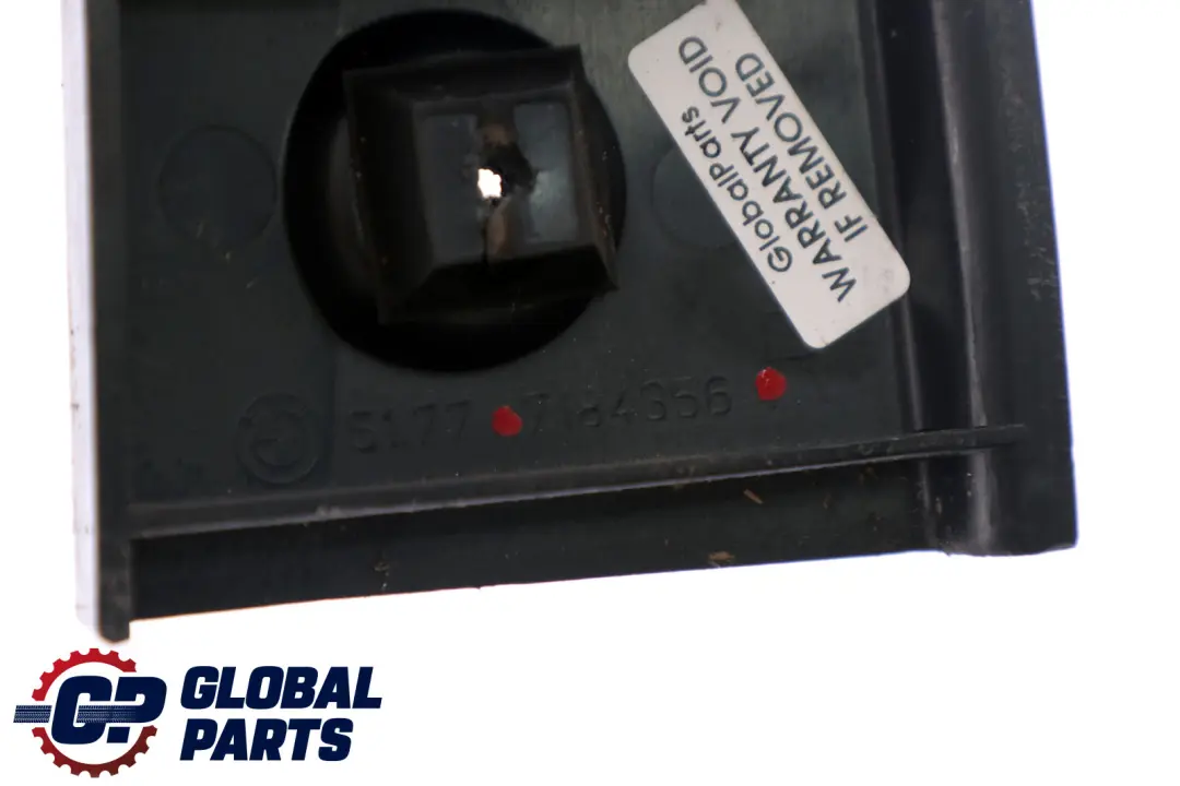 BMW e87 LCI SOPORTE De MONTAJE DELANTERO SILL CUBIERTA DERECHA - SKU 7184356 - Número de pieza 51777184356