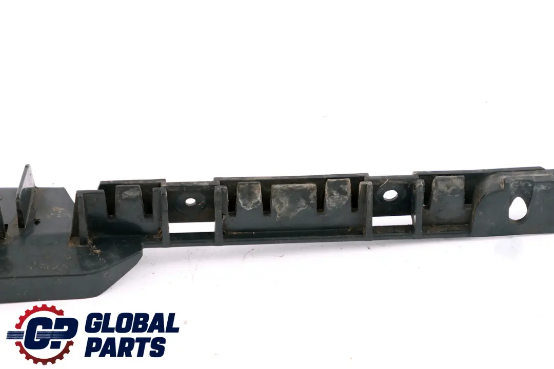 BMW 1 Series e87 LCI SUPPORTING LEDGE MOUNT BRACKET SKIRT SILL COVER RIGHT O/S - SKU 7184356 - Part number 51777184356