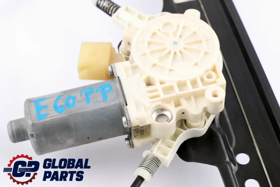 BMW E60 E61 Motor Elevalunas Puerta Delantera Derecha, Lado Exterior - SKU 7184384 - Número de pieza 7184384