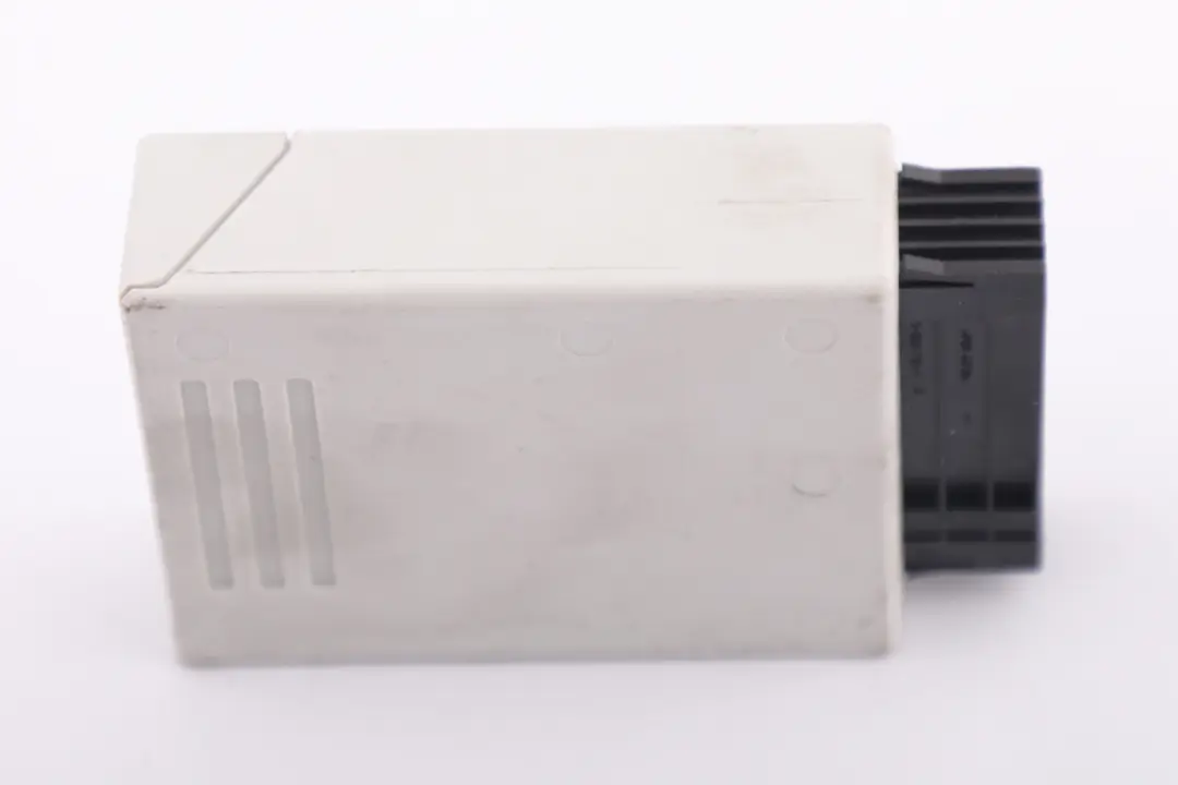 Module Officials Utility to BMW 3 5 Series E60 E61 E90 E91 with Part number 7184392 BMW 3 5 Series E60 E61 E90 E91 Module Officials Utility - SKU 7184392 - Part number 7184392