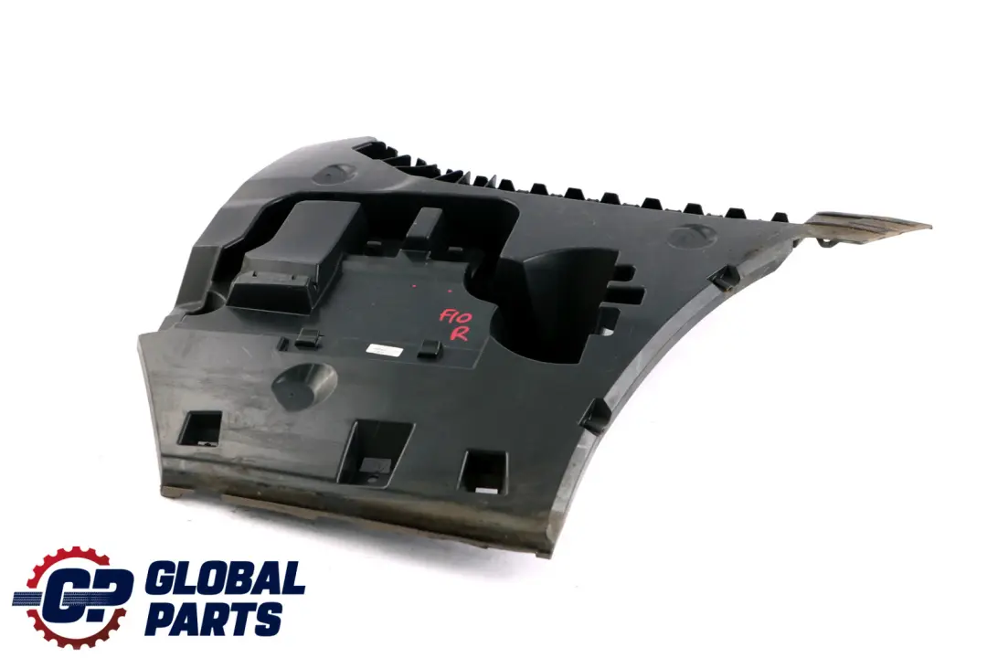Guide De Pare-Chocs Arrière Droit Support De Montage pour BMW F10 F11 à propos du numéro de pièce 7184768 BMW F10 F11 Guide De Pare-Chocs Arrière Droit Support De Montage - SKU 7184768 - Numéro de pièce 7184768