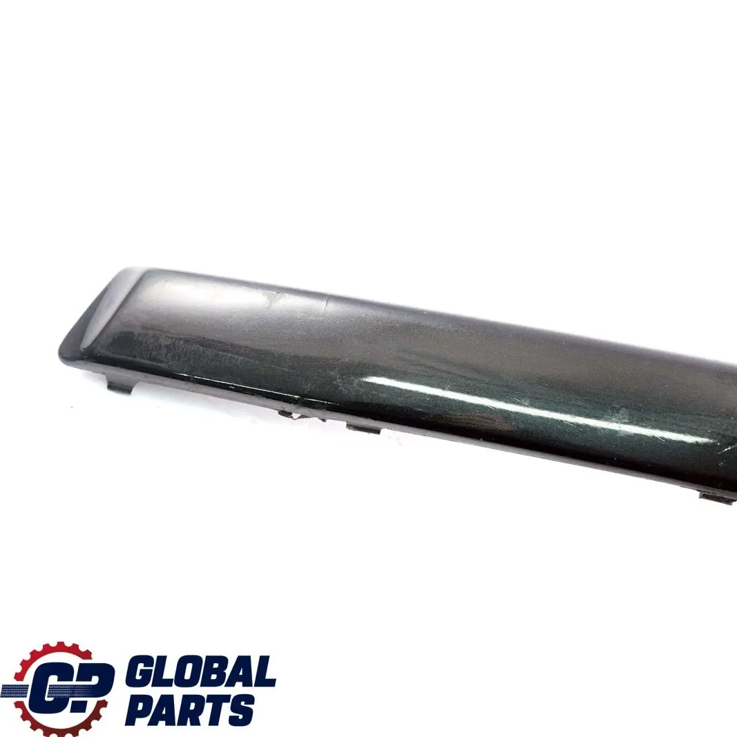 Banda Protectora Paragolpes Delantero Izquierdo Negro Zafiro para BMW E81 E87 LCI con número de pieza 7185131 BMW E81 E87 LCI Banda Protectora Paragolpes Delantero Izquierdo Negro Zafiro - SKU 7185131-BS1 - Número de pieza 7185131