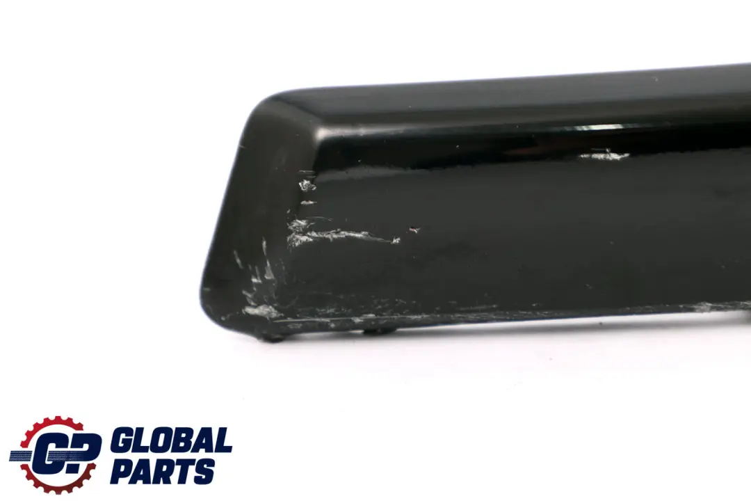 Front Bumper Rubber Strip Trim Left N/S Schwarz Black to BMW 1 Series E87 LCI E81 with Part number 7185131 BMW 1 Series E87 LCI E81 Front Bumper Rubber Strip Trim Left N/S Schwarz Black - SKU 7185131-SCH - Part number 7185131