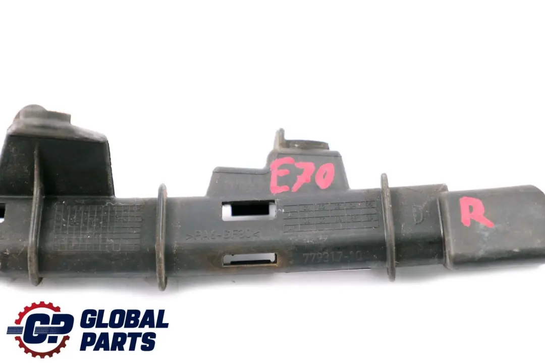 Door Holder Window Guide Web Bracket Holder Right O/S to BMW X5 Series E70 with Part number 7185220 BMW X5 Series E70 Door Holder Window Guide Web Bracket Holder Right O/S - SKU 7185220 - Part number 7185220