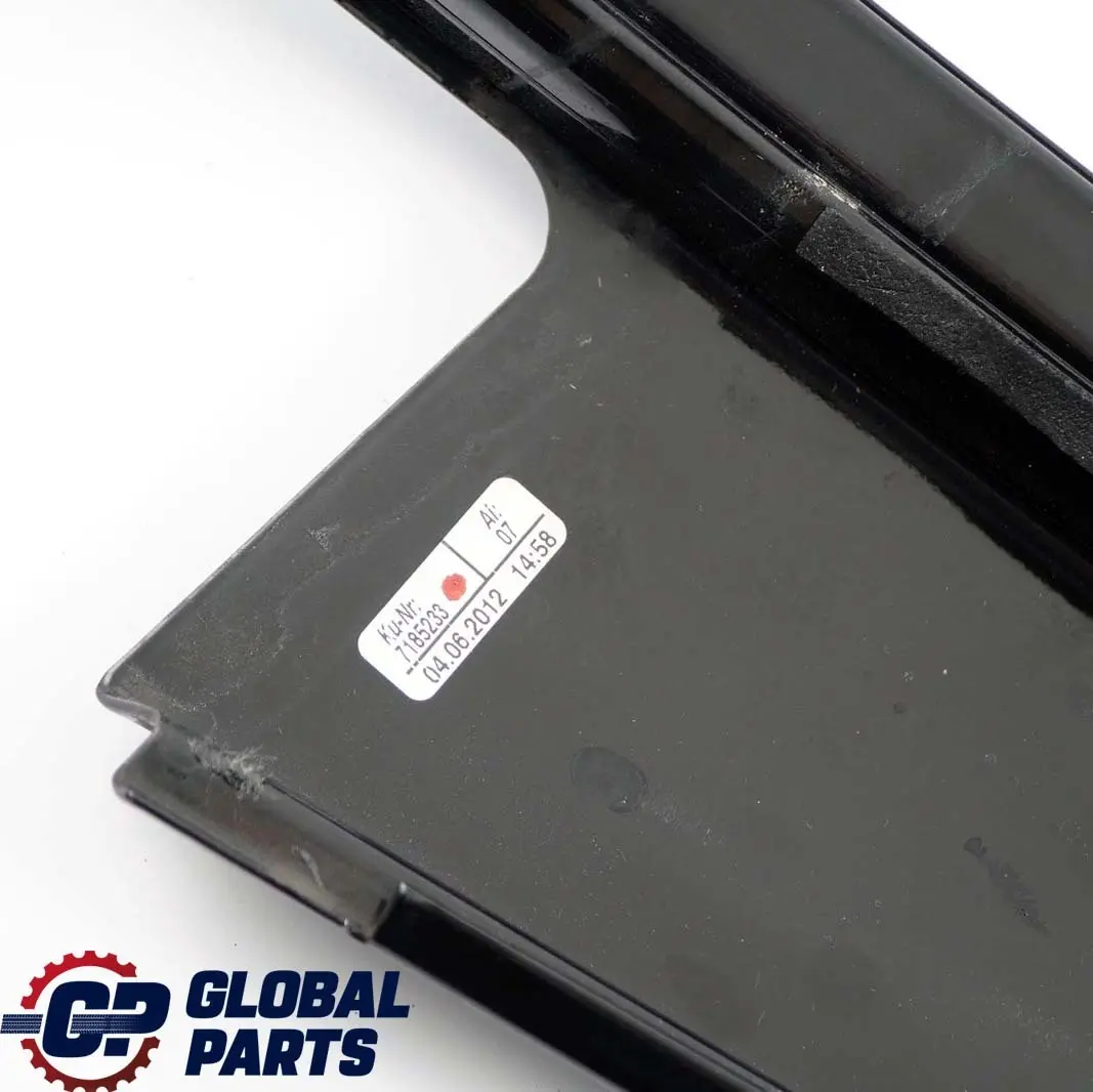 Tapa Columna B Puerta Ventana Trasera Izquierda Brillo para BMW F01 F02 F04 con número de pieza 7185233 BMW F01 F02 F04 Tapa Columna B Puerta Ventana Trasera Izquierda Brillo - SKU 7185233 - Número de pieza 7185233