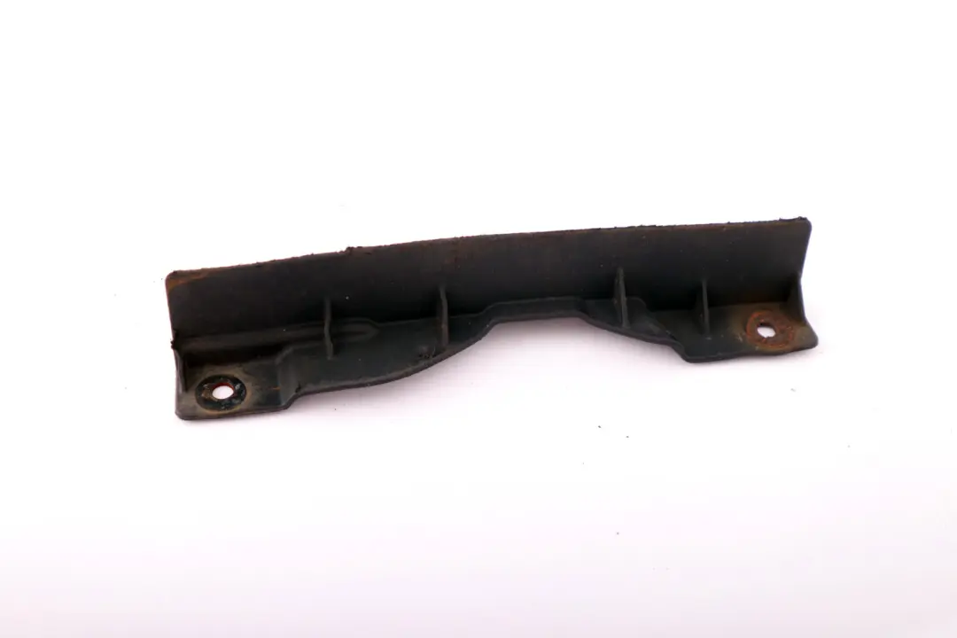 E93N LCI Levre deflectrice gauche pour BMW E92 E92N LCI E93 à propos du numéro de pièce 7185797 BMW E92 E92N LCI E93 E93N LCI Levre deflectrice gauche - SKU 7185797 - Numéro de pièce 7185797