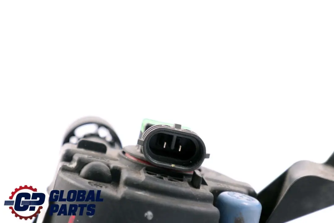 Front Fog Lamp Light Right O/S to BMW X6 Series E71 E72 with Part number 7187632 BMW X6 Series E71 E72 Front Fog Lamp Light Right O/S - SKU 7187632 - Part number 7187632