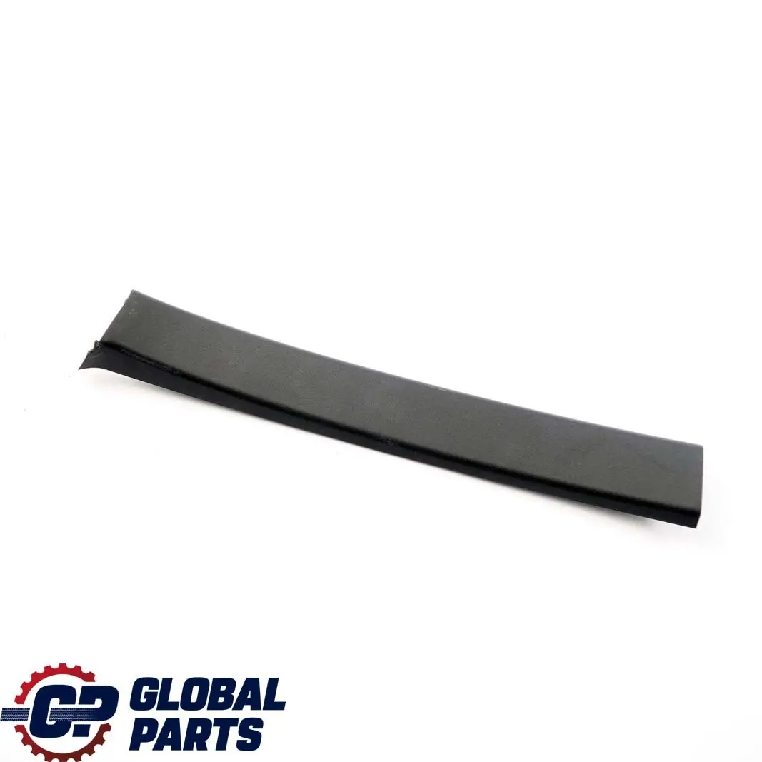 Osłona Szyby Lewa Tył Drzwi do BMW F01 F02 F04 o numerze 7187815 BMW F01 F02 F04 Osłona Szyby Lewa Tył Drzwi - SKU 7187815 - Numer Części 7187815