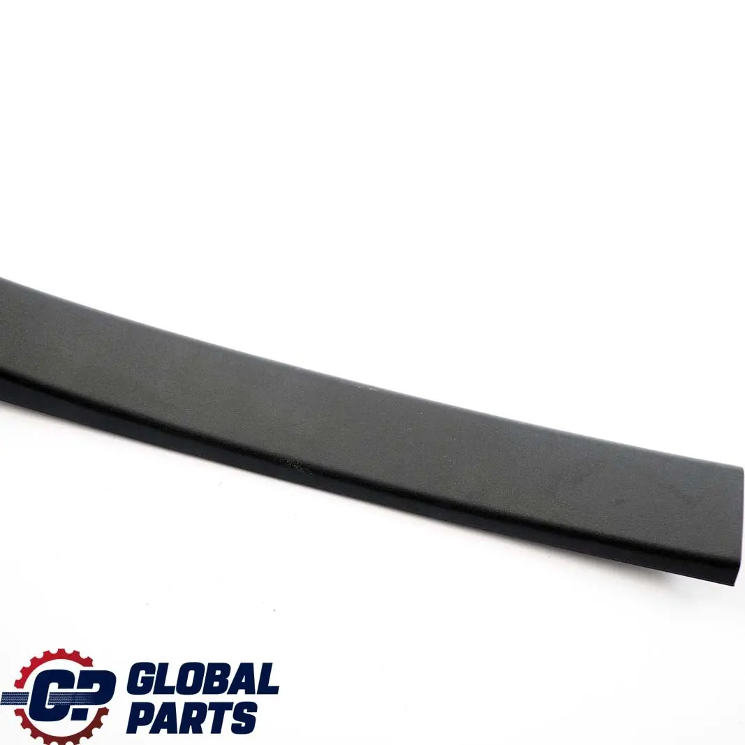 Coperchio Finestra Guida Web Sinistra N/S Porta Posteriore per BMW F01 F02 con numero di parte 7187815 BMW F01 F02 Coperchio Finestra Guida Web Sinistra N/S Porta Posteriore - SKU 7187815 - Numero di parte 7187815