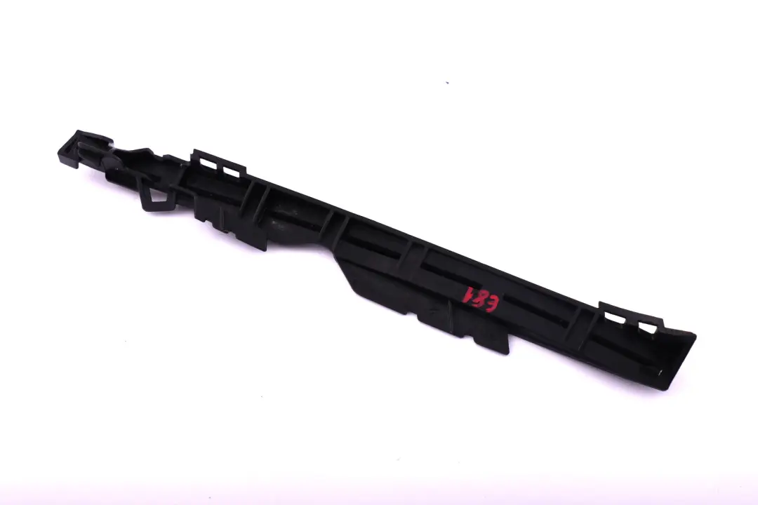 Gasket Supporting Ledge Headlight Left N/S to BMW E81 E82 E87 LCI E88 with Part number 7187861 BMW E81 E82 E87 LCI E88 Gasket Supporting Ledge Headlight Left N/S - SKU 7187861 - Part number 7187861