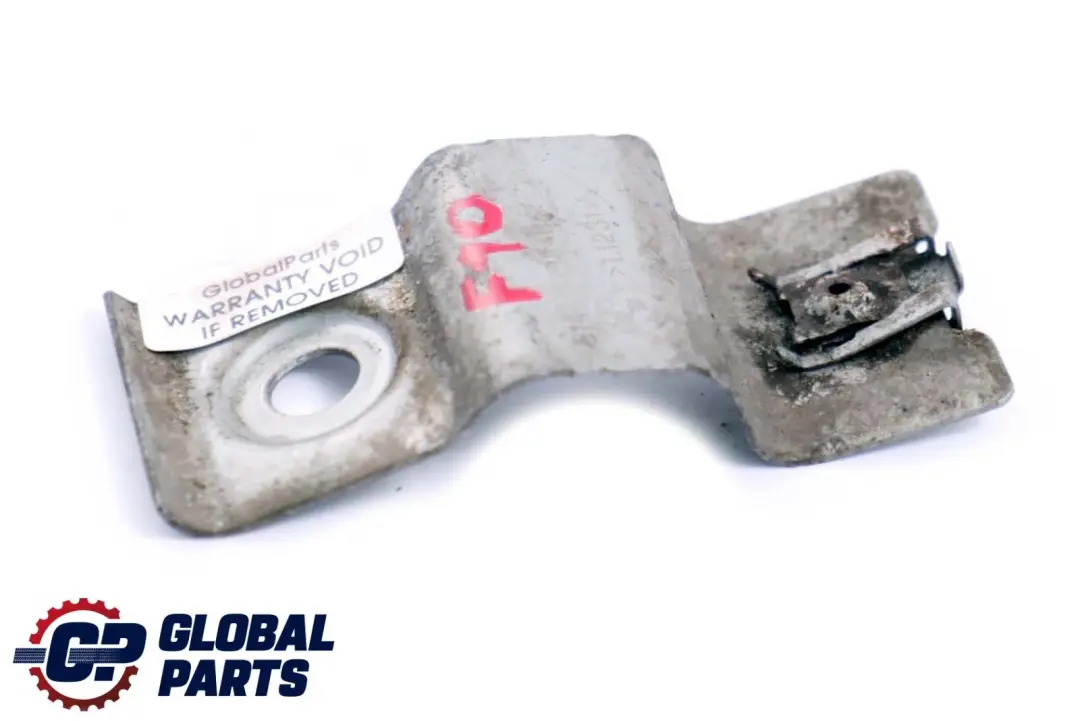 Shackle Support Splash Shield Bracket to BMW 5 7 Series F01 F02 F10 F11 with Part number 7188405 BMW 5 7 Series F01 F02 F10 F11 Shackle Support Splash Shield Bracket - SKU 7188405 - Part number 7188405