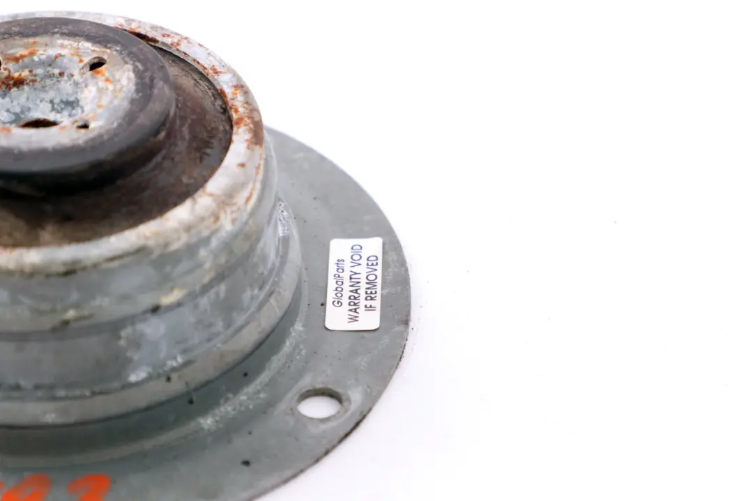 Schwingungstilger Batterieträger 7188486 für BMW 3 er E93 E93 LCI Cabrio mit Teilenummer 7188481 BMW 3 er E93 E93 LCI Cabrio Schwingungstilger Batterieträger 7188486 - SKU 7188486-1 - Teilenummer 7188481