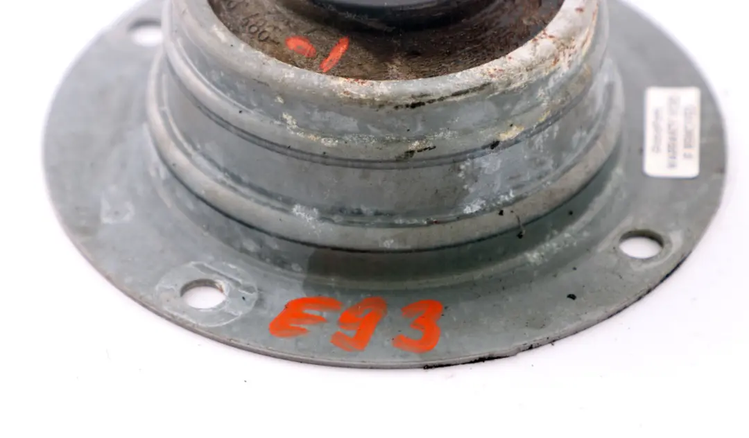 Vibration Absorber Battery Tray 7188486 to BMW 3 Series E93 F33 LCI Convertible with Part number 7188481 BMW 3 Series E93 F33 LCI Convertible Vibration Absorber Battery Tray 7188486 - SKU 7188486-1 - Part number 7188481