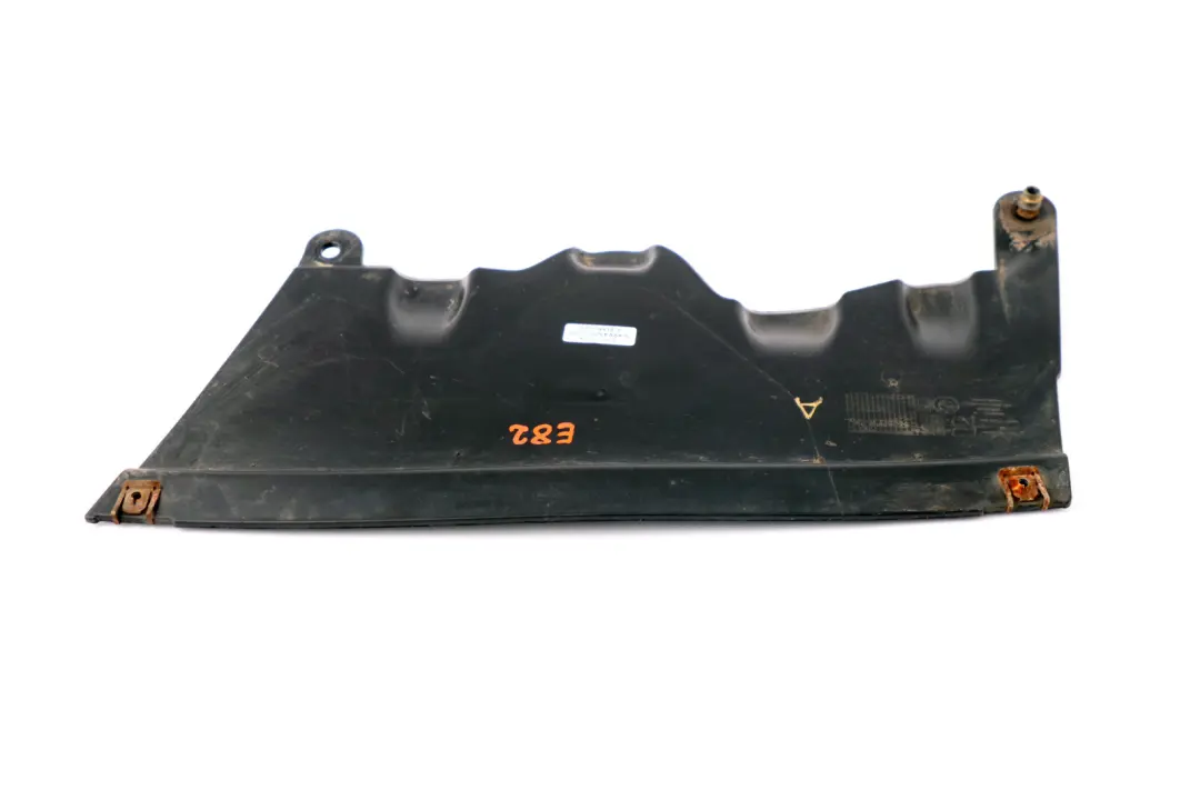 BMW 1 E82 E88 Revetement AHK Dessous Panneau Arriere - SKU 7188598 - Numéro de pièce 7188598