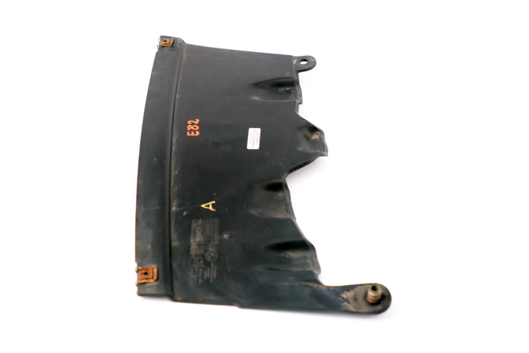 *BMW 1 er E82 E88 Abdeckung AHK Unten Verkleidung Hinten für mit Teilenummer 7188598 *BMW 1 er E82 E88 Abdeckung AHK Unten Verkleidung Hinten - SKU 7188598 - Teilenummer 7188598