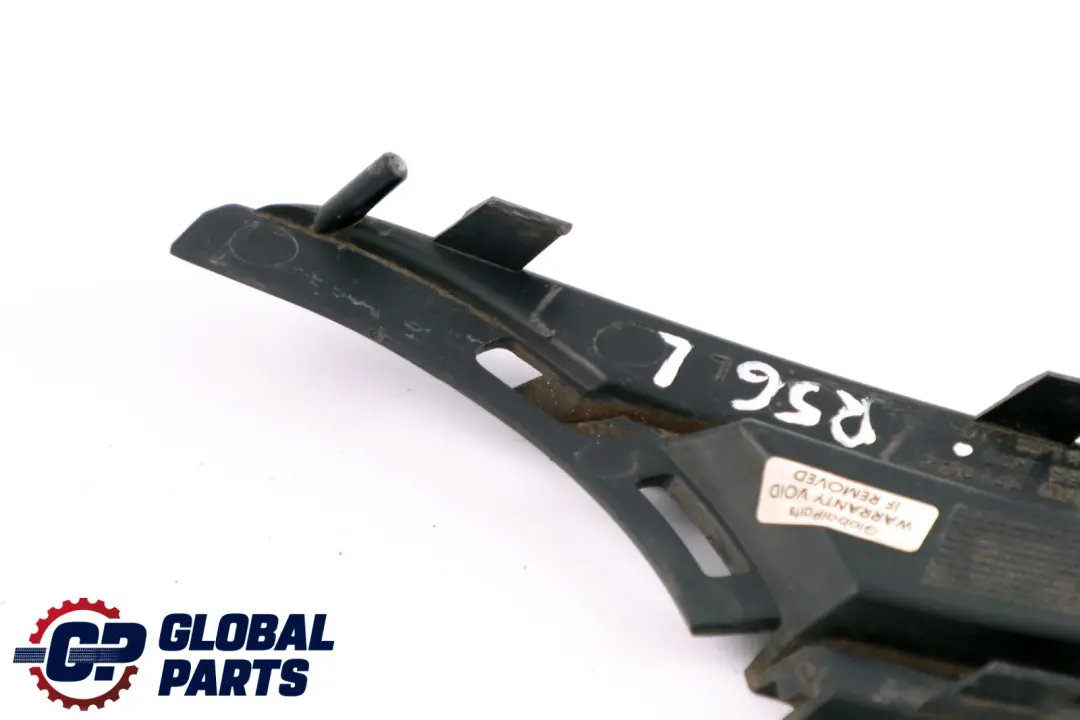 FrontstoĂźstange Unten Gitter Links für Mini Cooper One R55 R56 R57 mit Teilenummer 7188605 Mini Cooper One R55 R56 R57 FrontstoĂźstange Unten Gitter Links - SKU 7188605 - Teilenummer 7188605