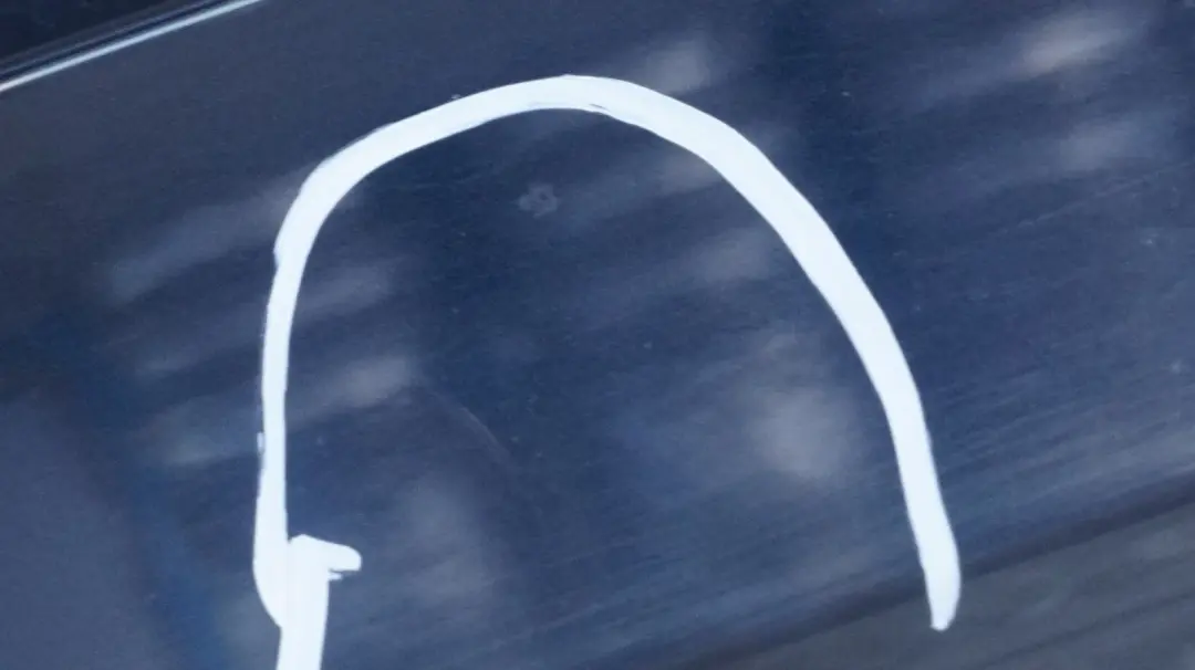 Pokrywa osłona przykrycie dachu do BMW E88 o numerze 7188729 BMW E88 Pokrywa osłona przykrycie dachu - SKU 7188729-MB - Numer Części 7188729