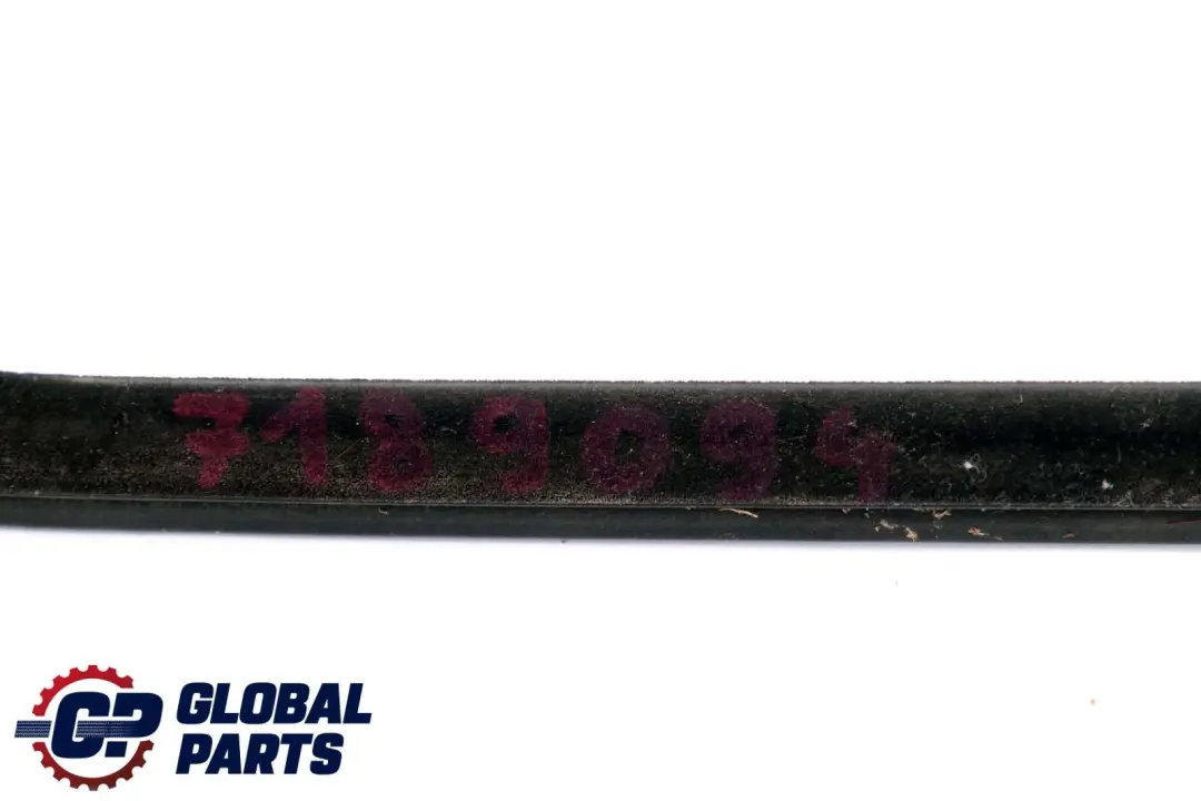 Front Right O/S Door Outer Weatherstrip Seal Black to BMW X6 Series E71 with Part number 7189094 BMW X6 Series E71 Front Right O/S Door Outer Weatherstrip Seal Black - SKU 7189094 - Part number 7189094