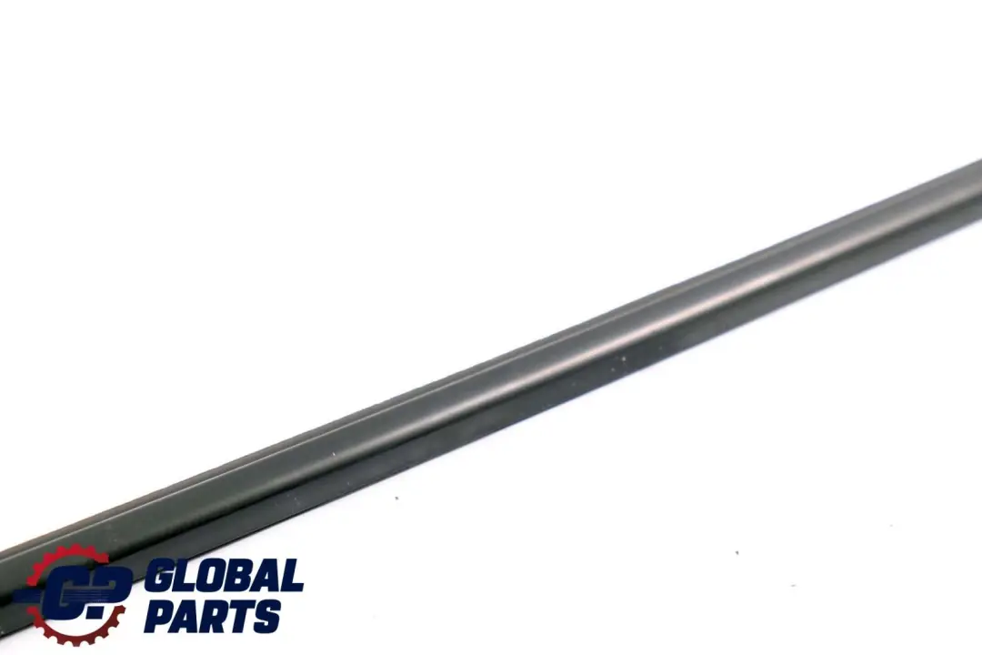 BMW X6 er E71 Schachtabdeckung Aussen Vorne Rechts Schwarz - SKU 7189094 - Teilenummer 7189094
