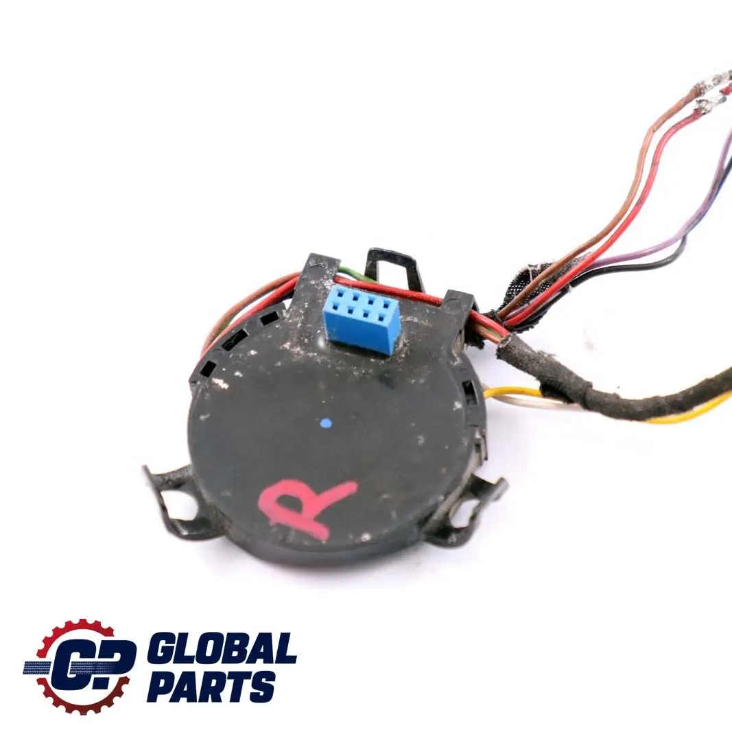 BMW 5 Series E60 E61 LCI Drive Motor Power Fold Auto Dip Right Wing Mirror O/S - SKU 7189612-1 - Part number 7189612