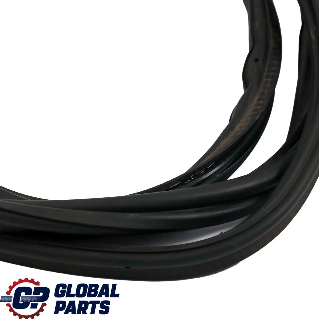 BMW 1 Series E81 Trunk Lid Tailgate Boot Gasket Seal Edge Protection Rubber - SKU 7190346 - Part number 7190346