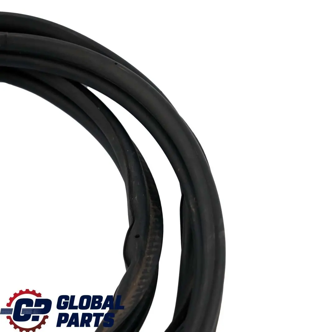 Uszczelka Klapy Bagażnika Tylna Tył do BMW E81 o numerze 7190346 BMW E81 Uszczelka Klapy Bagażnika Tylna Tył - SKU 7190346 - Numer Części 7190346