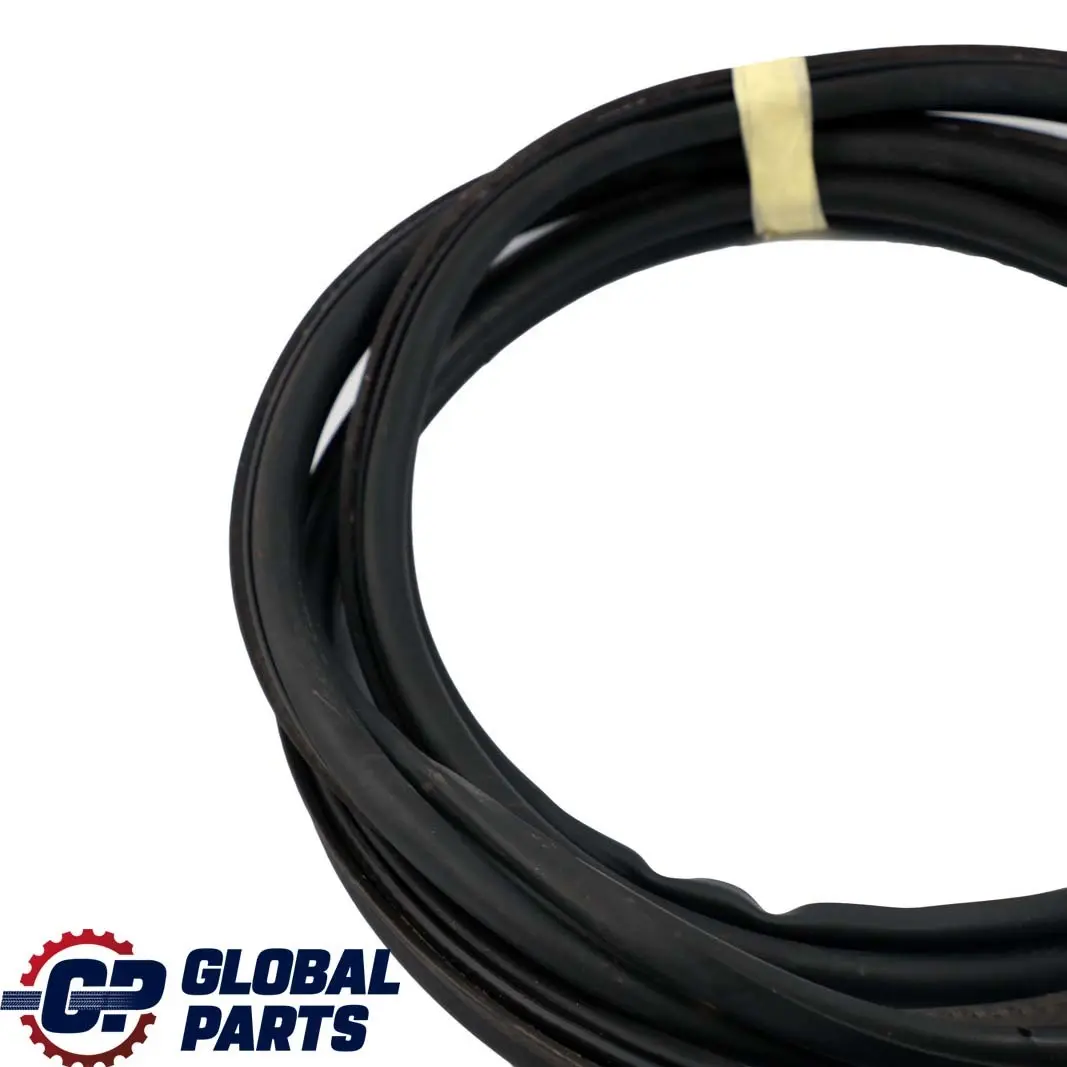 BMW 1 Series E81 Trunk Lid Tailgate Boot Gasket Seal Edge Protection Rubber - SKU 7190346 - Part number 7190346