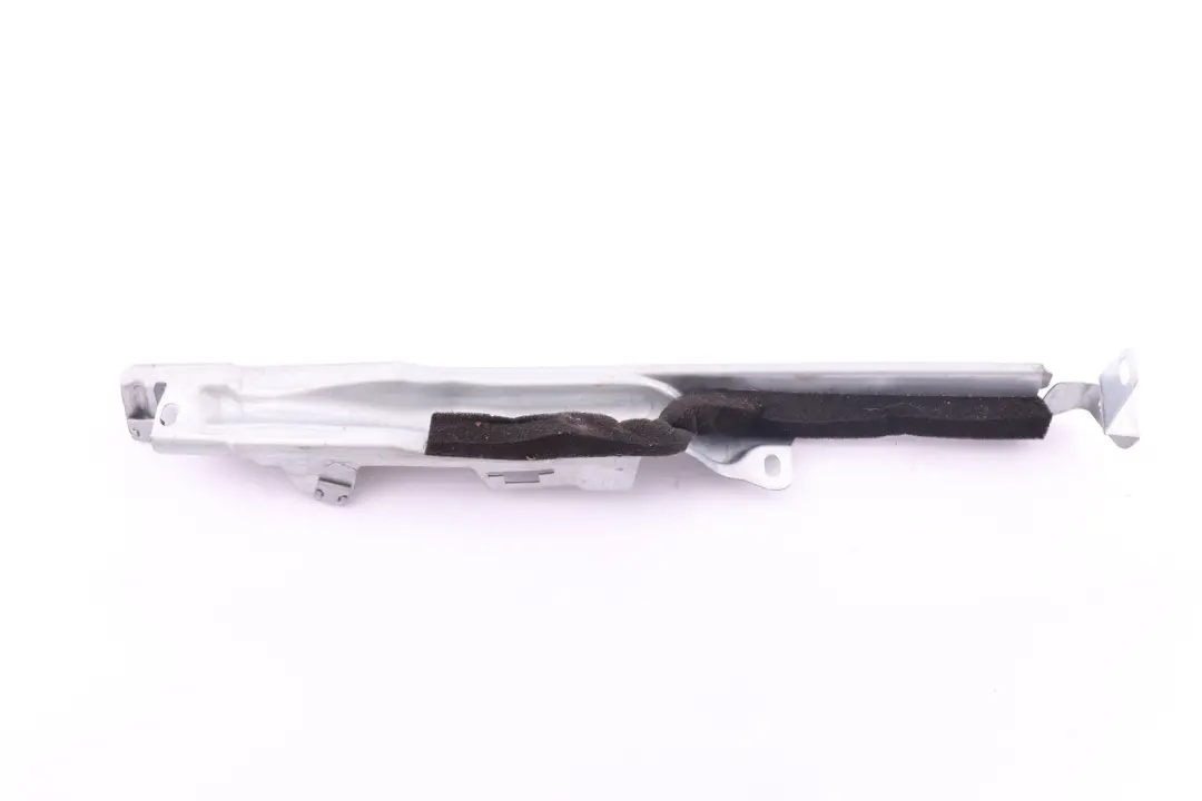 R57N LCI Ventana Trasera Derecha Conexion angulo Embellecedor para Mini R57 con número de pieza 7190612 Mini R57 R57N LCI Ventana Trasera Derecha Conexion angulo Embellecedor - SKU 7190612 - Número de pieza 7190612