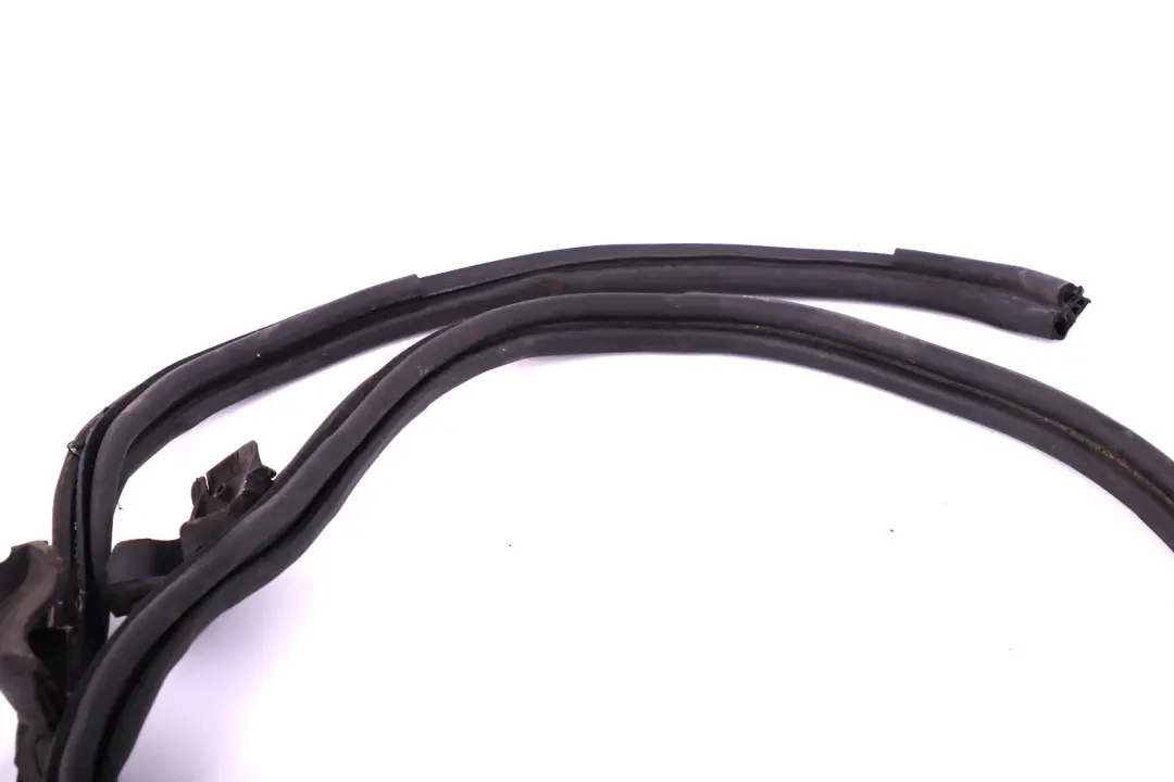 Coffre Boîtier Couvercle Caoutchouc Joint pour Mini Cooper R57 Cabriolet à propos du numéro de pièce 7190618 Mini Cooper R57 Cabriolet Coffre Boîtier Couvercle Caoutchouc Joint - SKU 7190618 - Numéro de pièce 7190618