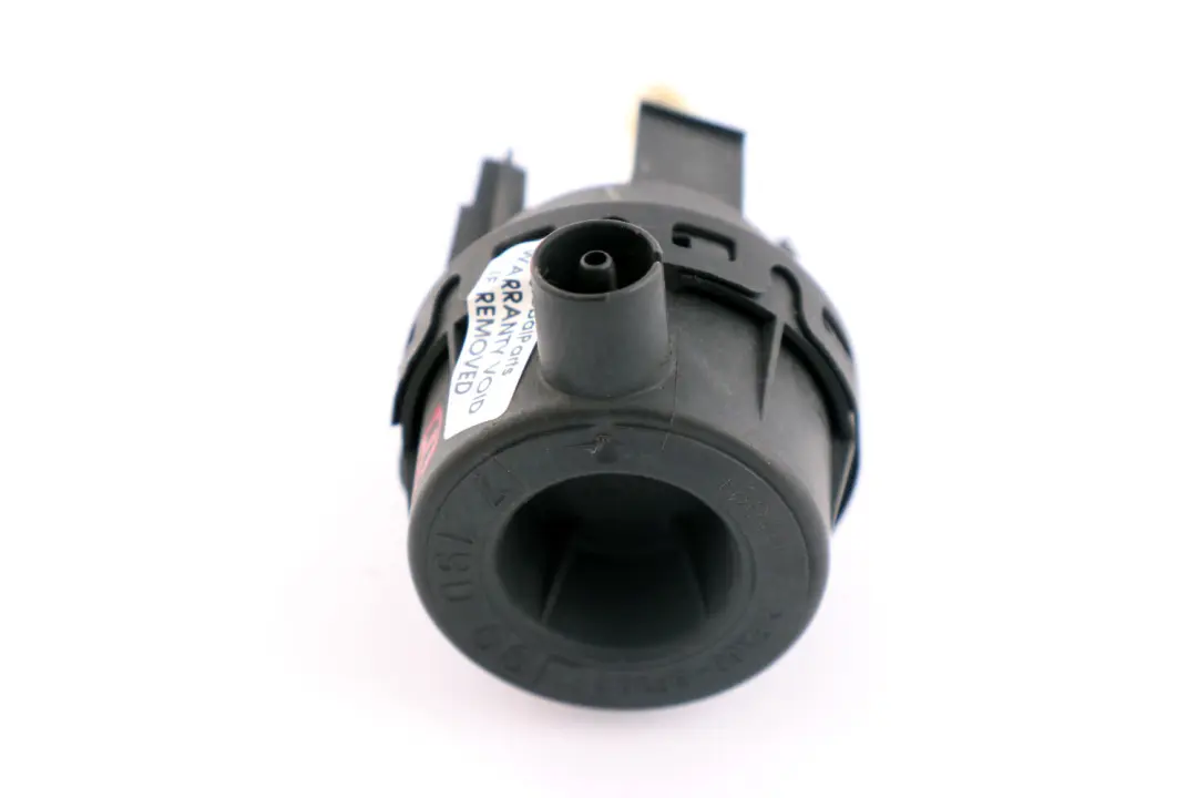 BMW 5 Series E60 E61 LCI Vacuum Pump Unit BKS Right O/S - SKU 7190662 - Part number 7190662