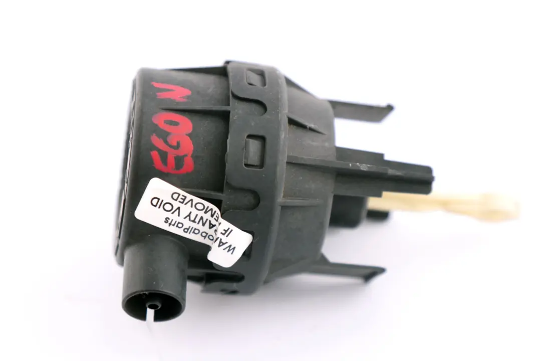 BMW 5 Series E60 E61 LCI Vacuum Pump Unit BKS Right O/S - SKU 7190662 - Part number 7190662