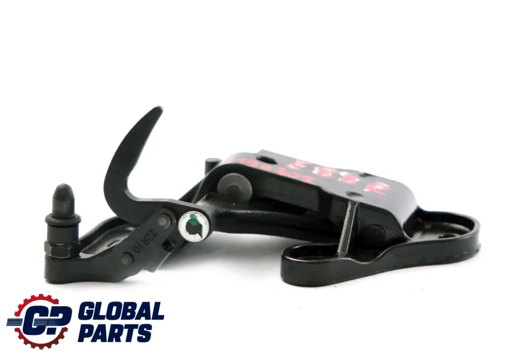 Verrouillage droit du toit pliant 5434 pour BMW E88 à propos du numéro de pièce 7190702 BMW E88 Verrouillage droit du toit pliant 5434 - SKU 7190702 - Numéro de pièce 7190702