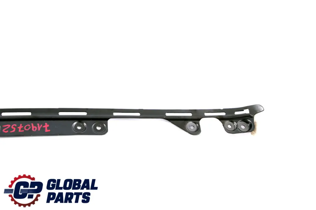 Barrette de Raccordement Capot 5434 pour BMW 1 E88 à propos du numéro de pièce 7190752 BMW 1 E88 Barrette de Raccordement Capot 5434 - SKU 7190752 - Numéro de pièce 7190752