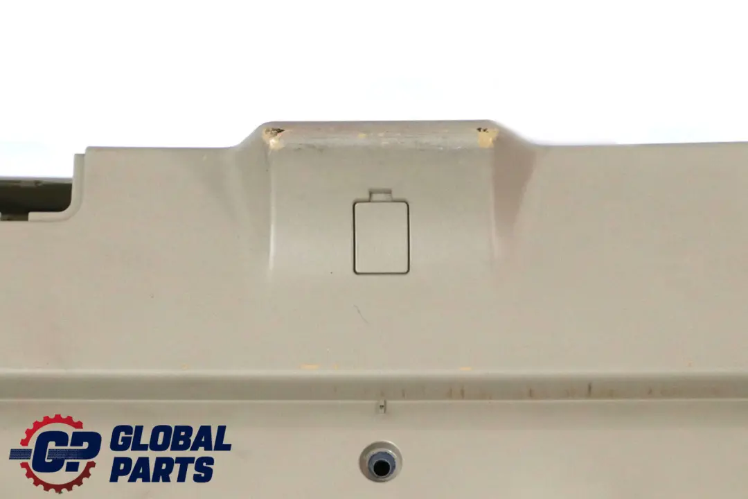 Verkleidung Heckklappe Unten Cremebeige 7061394 für BMW 5 er E61 mit Teilenummer 7190861 BMW 5 er E61 Verkleidung Heckklappe Unten Cremebeige 7061394 - SKU 7190861 - Teilenummer 7190861