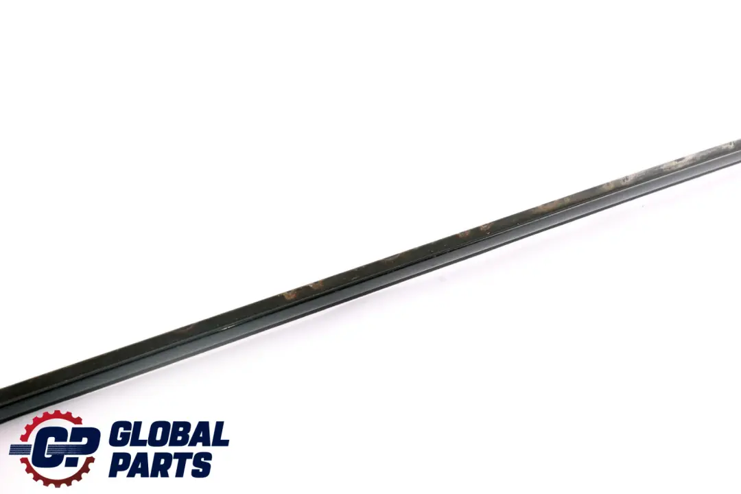 Cache Canal De Porte BMW E81 E82 E88 Bande D'Habillage Extérieur Avant Gauche pour à propos du numéro de pièce 7190867 Cache Canal De Porte BMW E81 E82 E88 Bande D'Habillage Extérieur Avant Gauche - SKU 7190867 - Numéro de pièce 7190867