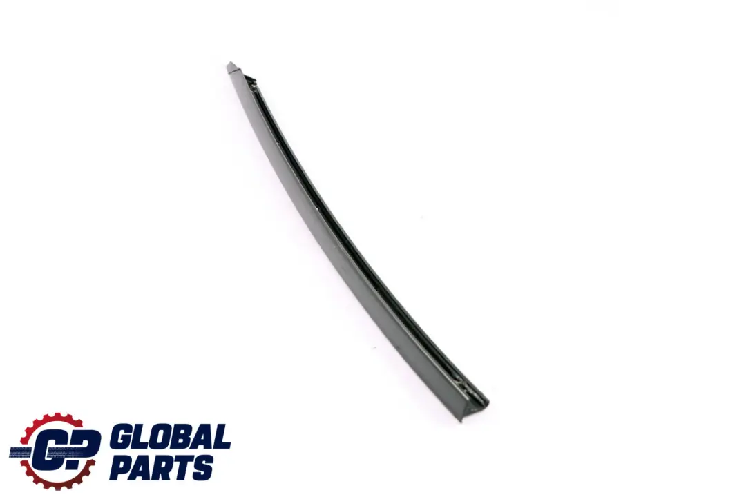 Cubierta Columna A Puerta Negra Moldura Pilar Derecho para BMW E88 con número de pieza 7190876 BMW E88 Cubierta Columna A Puerta Negra Moldura Pilar Derecho - SKU 7190876 - Número de pieza 7190876