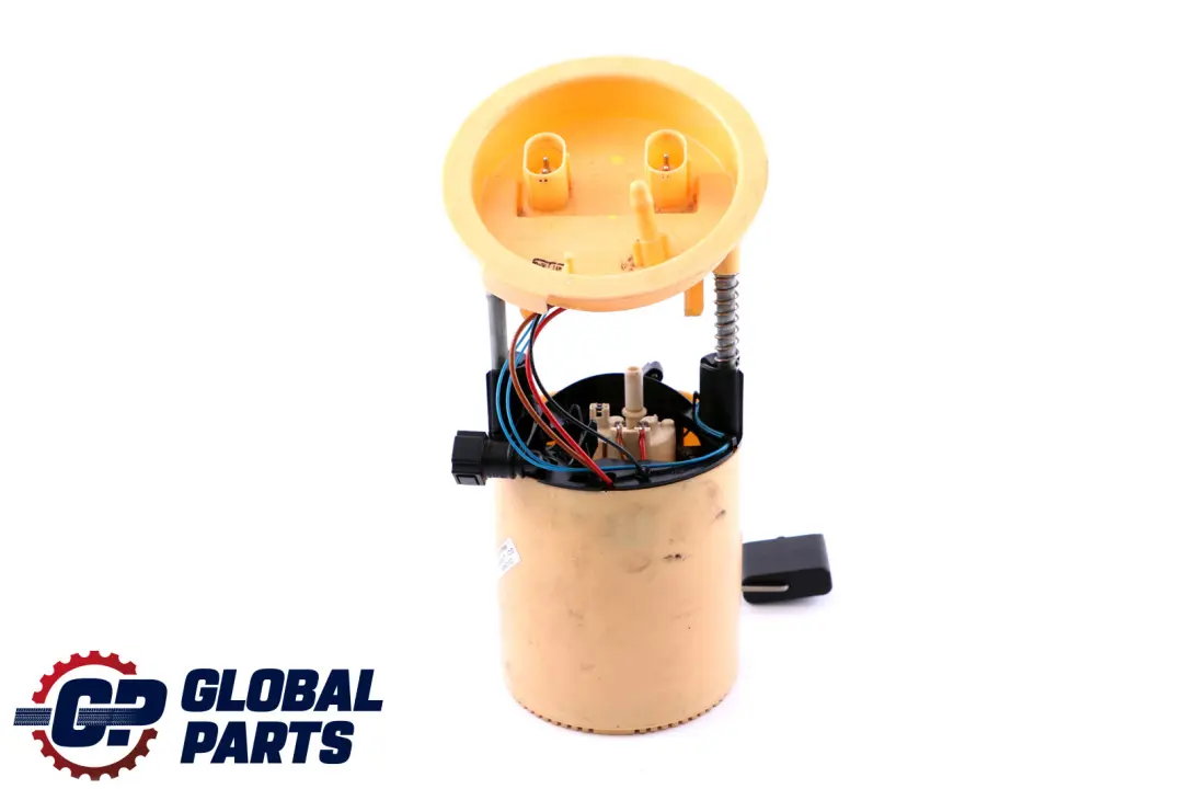 Pompa Carburante Serbatoio Sender Diesel N47 7190943 per BMW E81 E82 E87 E88 E90 E91 con numero di parte 7190946 BMW E81 E82 E87 E88 E90 E91 Pompa Carburante Serbatoio Sender Diesel N47 7190943 - SKU 7190946 - Numero di parte 7190946