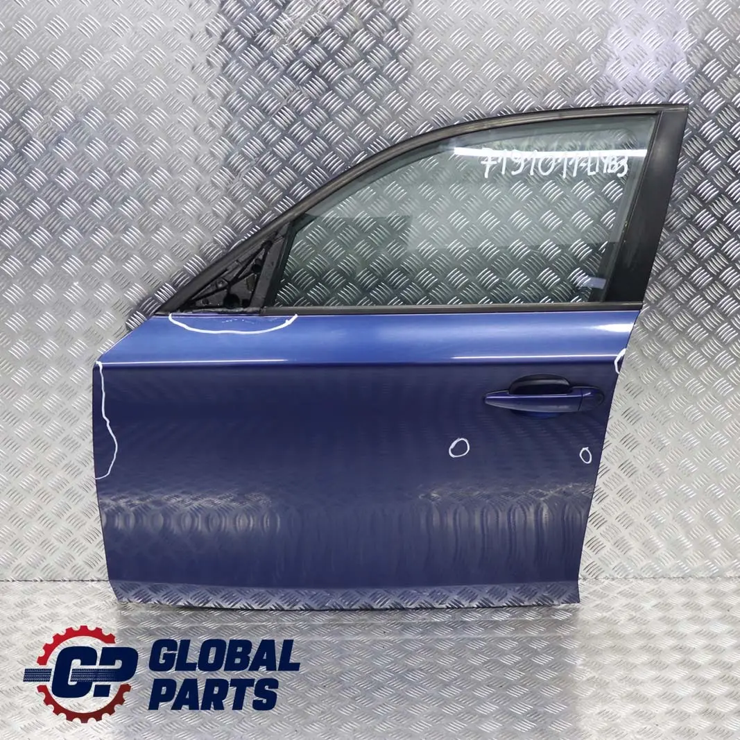 Reihe E87 3 Tür Vorne Links Le Mans Blau Metallic - 381 für BMW 1 mit Teilenummer 7191011 BMW 1 Reihe E87 3 Tür Vorne Links Le Mans Blau Metallic - 381 - SKU 7191011-LMB3 - Teilenummer 7191011