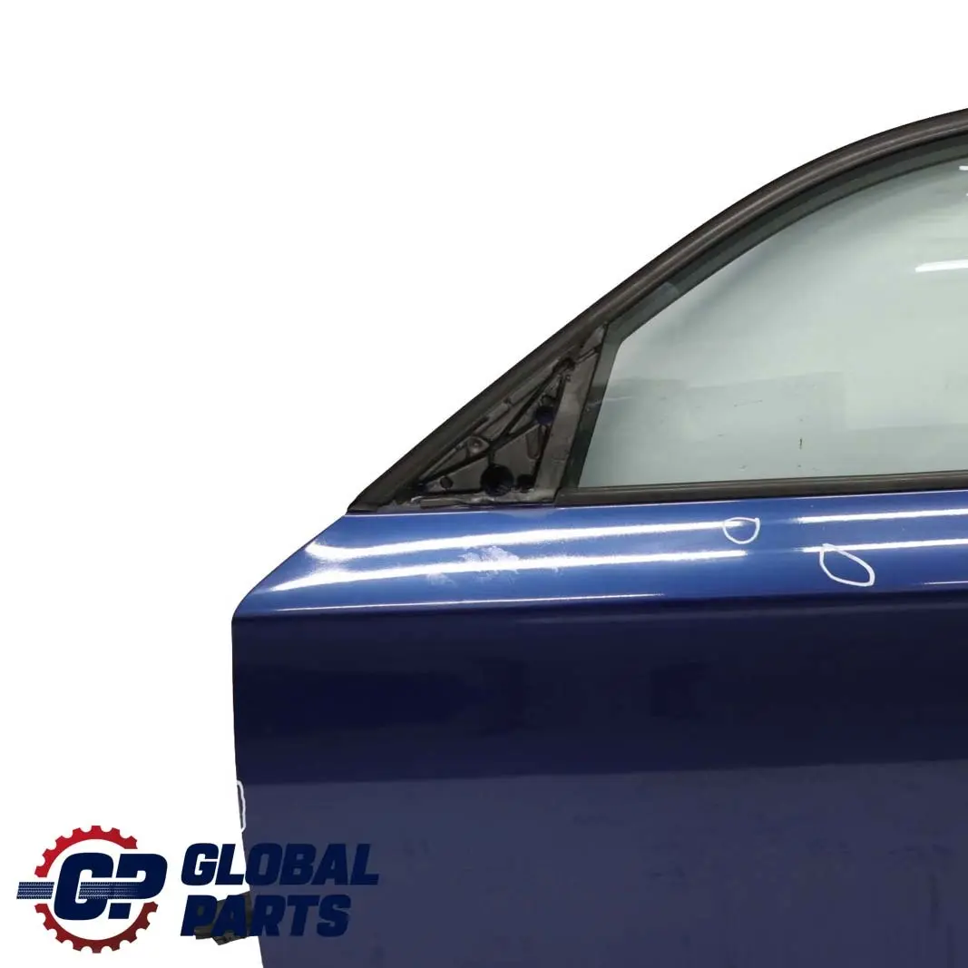 Reihe E87 4 Tür Vorne Links Le Mans Blau Metallic - 381 für BMW 1 mit Teilenummer 7191011 BMW 1 Reihe E87 4 Tür Vorne Links Le Mans Blau Metallic - 381 - SKU 7191011-LMB4 - Teilenummer 7191011