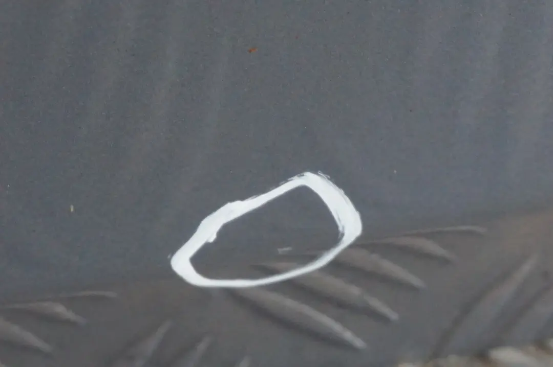 Puerta Delantera Izquierda Quarzblau Azul Metalizado A18 para BMW E87 E87N con número de pieza 7191011 BMW E87 E87N Puerta Delantera Izquierda Quarzblau Azul Metalizado A18 - SKU 7191011-QB6 - Número de pieza 7191011