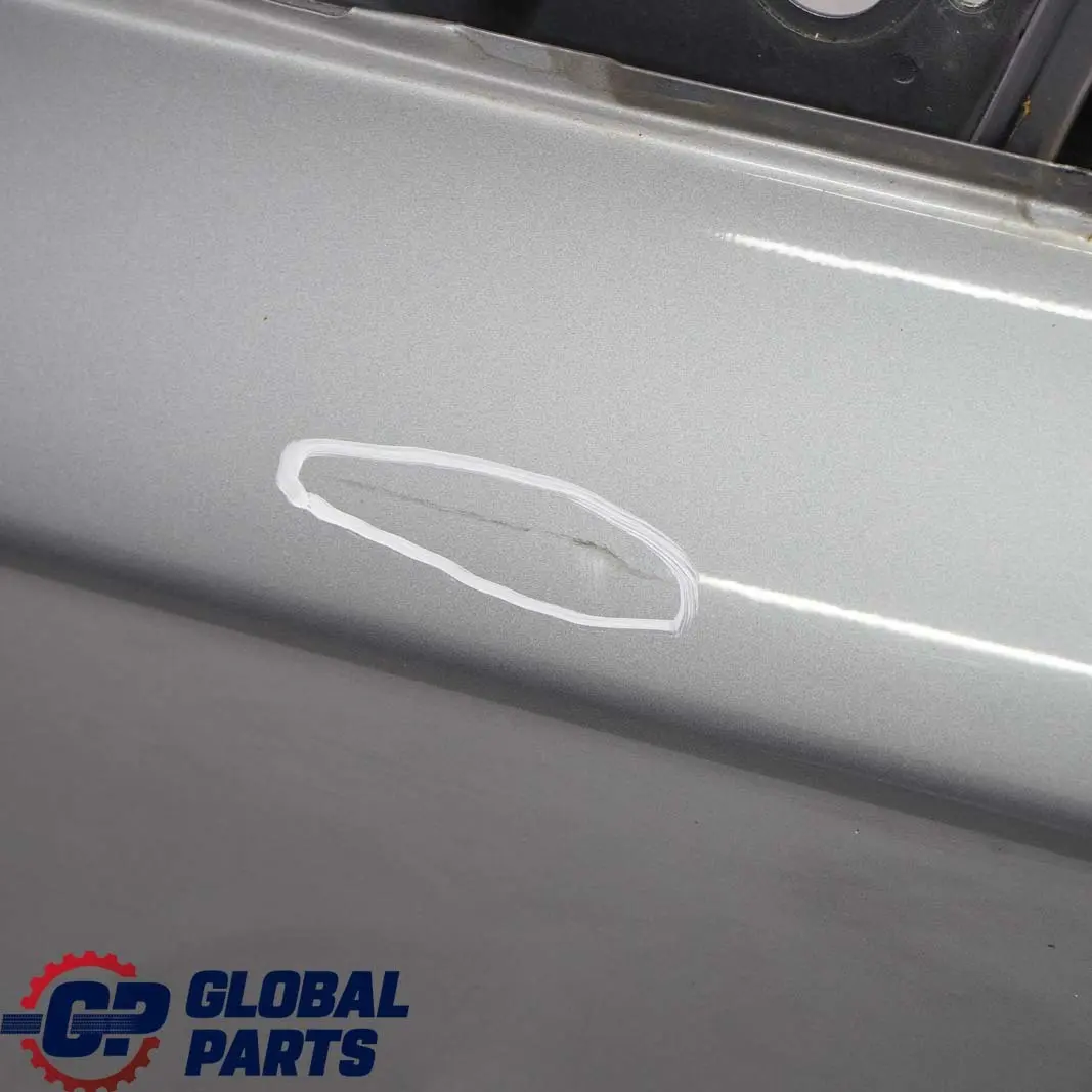 Porta Anteriore Sinistra Quarzblau Blau Blue Metallic - A18 per BMW E87 con numero di parte 7191011 BMW E87 Porta Anteriore Sinistra Quarzblau Blau Blue Metallic - A18 - SKU 7191011-QB7 - Numero di parte 7191011