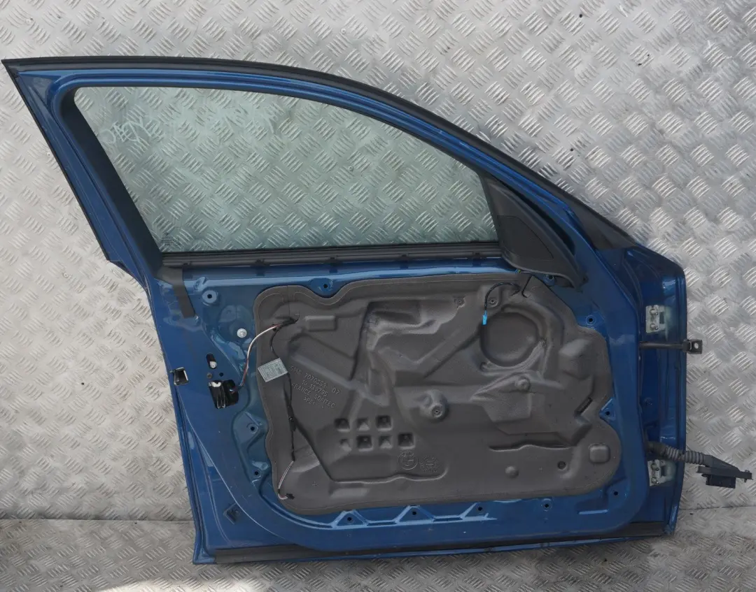 Door Front Left N/S Sydney Blau Blue - A19 to BMW 1 Series 10 E87 E87N LCI with Part number 7191011 BMW 1 Series 10 E87 E87N LCI Door Front Left N/S Sydney Blau Blue - A19 - SKU 7191011-SYD10 - Part number 7191011