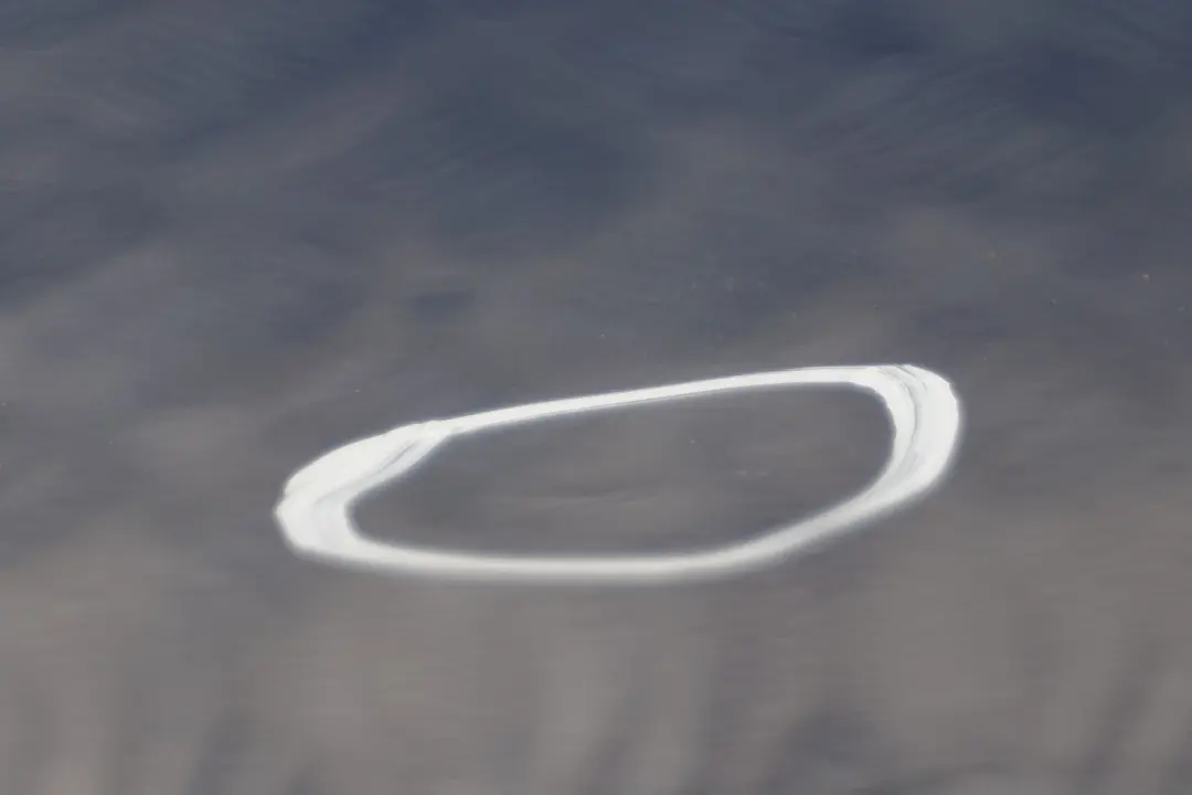 Door Front Left N/S Sydney Blau Blue - A19 to BMW 1 Series 10 E87 E87N LCI with Part number 7191011 BMW 1 Series 10 E87 E87N LCI Door Front Left N/S Sydney Blau Blue - A19 - SKU 7191011-SYD10 - Part number 7191011