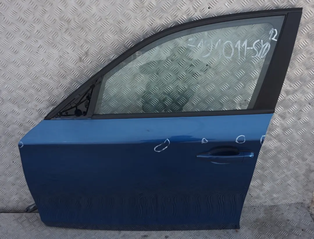 Door Front Left N/S Sydney Blau Blue - A19 to BMW 1 Series 12 E87 E87N LCI with Part number 7191011 BMW 1 Series 12 E87 E87N LCI Door Front Left N/S Sydney Blau Blue - A19 - SKU 7191011-SYD12 - Part number 7191011