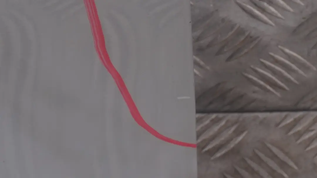 Lato Conducente Porta Ant. SX Argento-Titanio Argento Metallic per BMW E87 LCI con numero di parte 7191011 BMW E87 LCI Lato Conducente Porta Ant. SX Argento-Titanio Argento Metallic - SKU 7191011-TS - Numero di parte 7191011