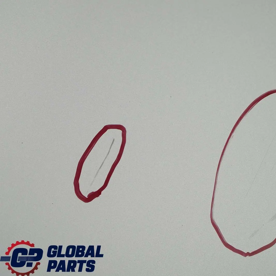 Porta Anteriore Sinistra Titansilber Titan Silver Metallic - 354 per BMW E87 con numero di parte 7191011 BMW E87 Porta Anteriore Sinistra Titansilber Titan Silver Metallic - 354 - SKU 7191011-TS2 - Numero di parte 7191011