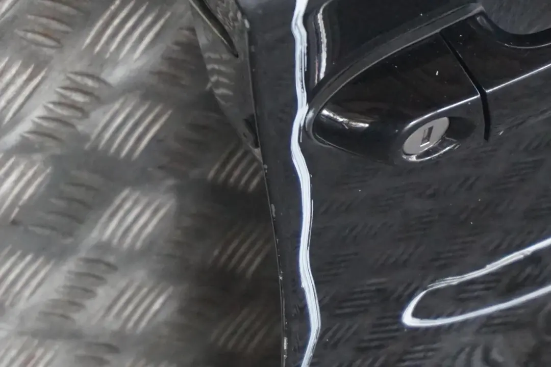 BMW 1 SERIES 14 E87 E87N Door front right O/S Black Sapphire Metallic - 475 - SKU 7191012-BS14 - Part number 7191012