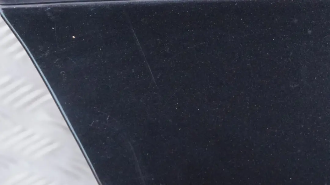 Door Front Right O/S Black Sapphire Metallic - 475 to BMW 1 SERIES 23 E87 E87N with Part number 7191012 BMW 1 SERIES 23 E87 E87N Door Front Right O/S Black Sapphire Metallic - 475 - SKU 7191012-BS23 - Part number 7191012