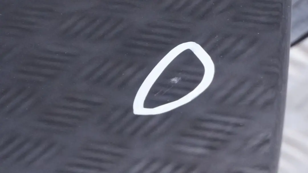 drzwi prawe przednie black saphire 475 do BMW 1 E87 o numerze 7191012 BMW 1 E87 drzwi prawe przednie black saphire 475 - SKU 7191012-BS23 - Numer Części 7191012